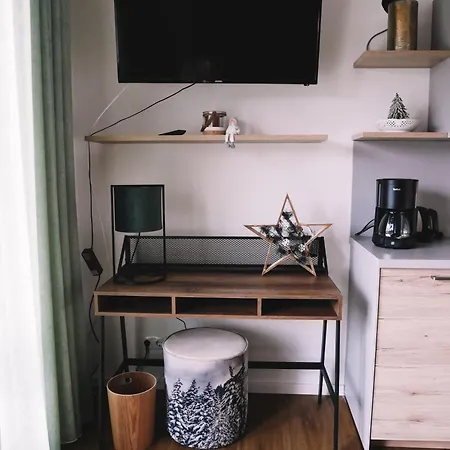 Willy's Ferienzimmer Im Tabakdorf Hatzenbuehl