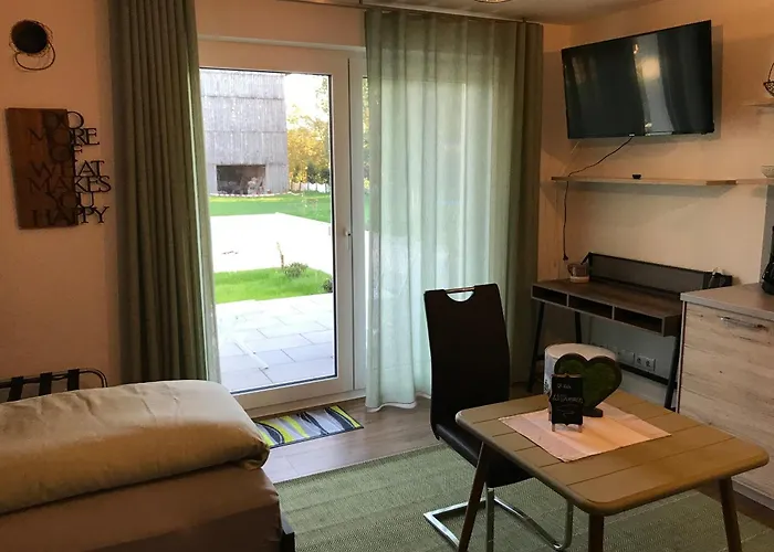 Willy's Ferienzimmer Im Tabakdorf Hatzenbuehl 公寓