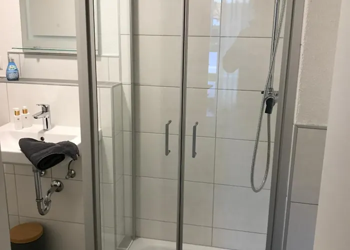 Apartamento Willy's Ferienzimmer Im Tabakdorf Hatzenbuehl